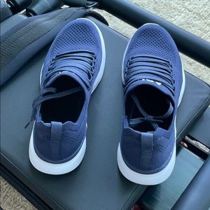 APL techloom shoes navy bliss size 7.5